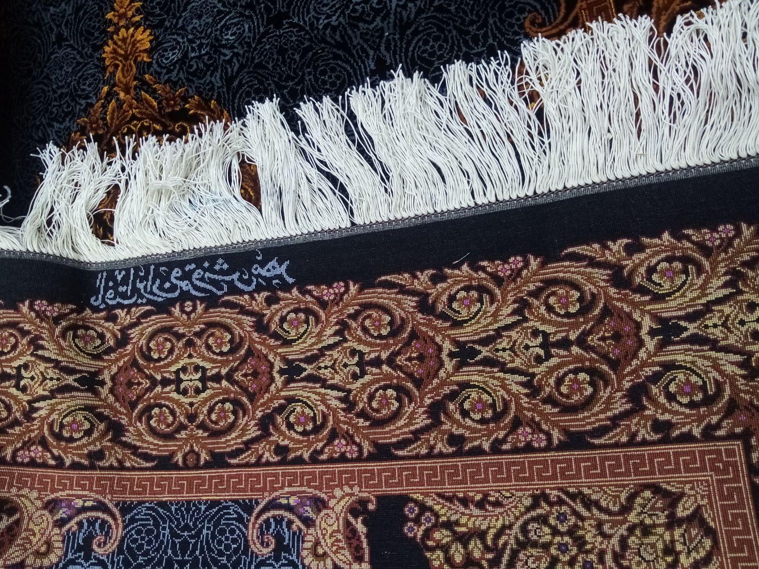 فرش ابریشم زرع و نیم طرح ورساچ